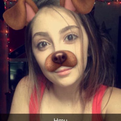 Profile Picture of Countryblood (@hannah_ricks) on Twitter