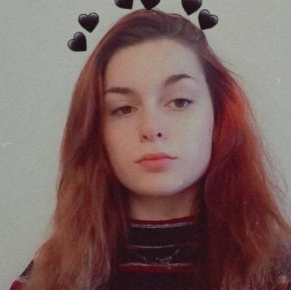 Profile Picture of Chasity Painter (@chasitypainter) on Poshmark