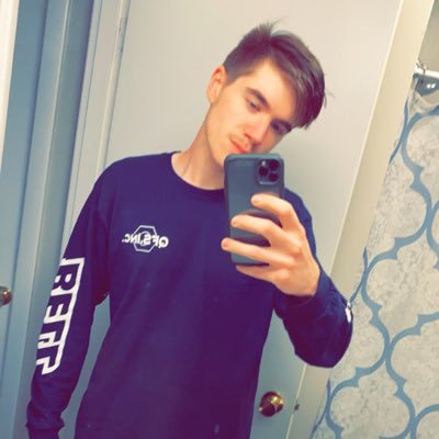 Profile Picture of David Rousso (@DAVEEDOOO) on Twitter