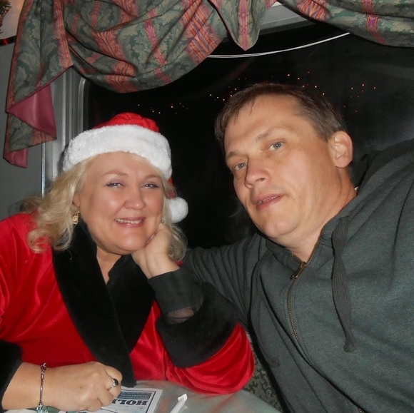 Profile Picture of Penny Dorton (@pldorton) on Poshmark