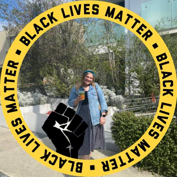 Profile Picture of Ali Erbes (@alisonerbes) on Poshmark