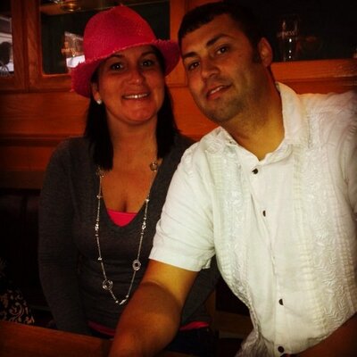 Profile Picture of Casey Darbonne (@CaseyandChas) on Twitter