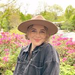 Profile Picture of nicole taylor deaubè (@nicoledeaube) on Instagram