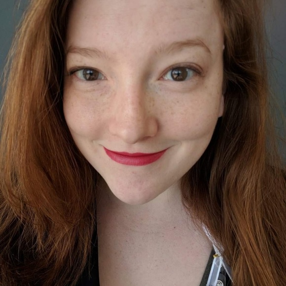 Profile Picture of Chrystal Matthews (@kyberchrystal) on Poshmark