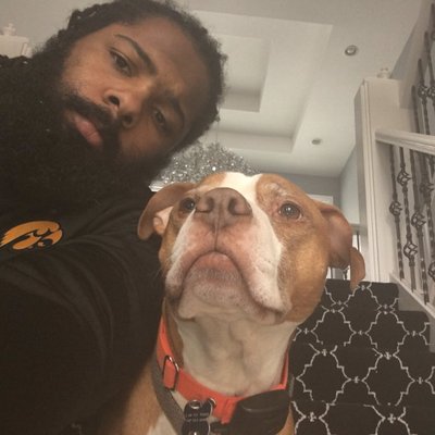 Profile Picture of Adrian Clayborn (@AJaClay) on Twitter