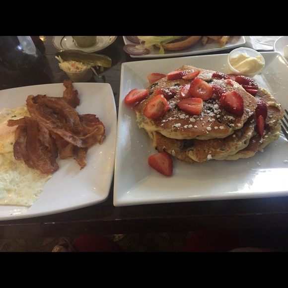 Profile Picture of Marilyn Pichardo (@mpichardo123) on Poshmark