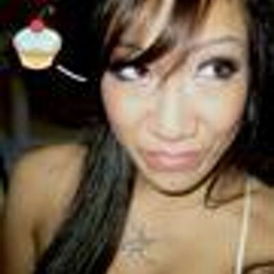 Profile Picture of Debbie Woo (@msdebbiew) on Twitter