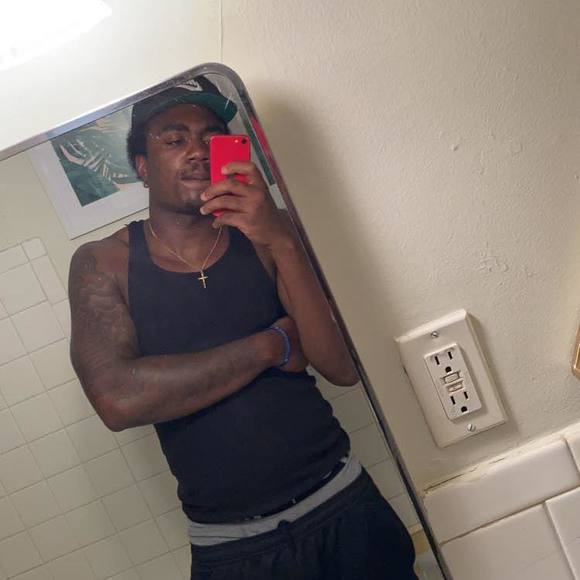 Profile Picture of Jeremy Bumpus (@jeremybumpus) on Poshmark