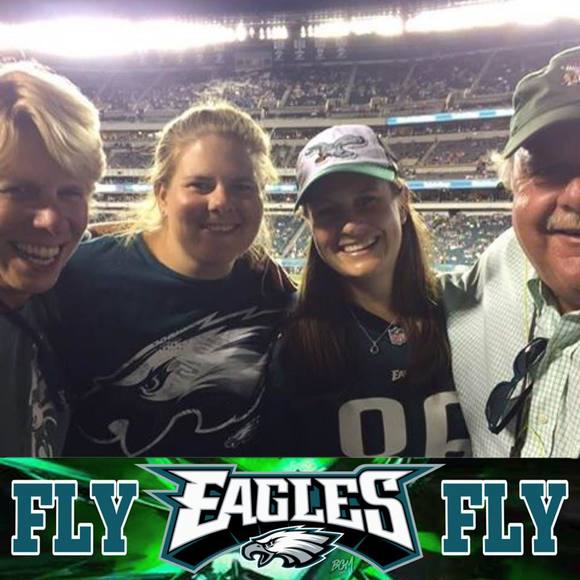 Profile Picture of Emily Craven (@ecwilliams10) on Poshmark