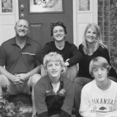 Profile Picture of Beth Watson (@bethwatson2014) on Twitter