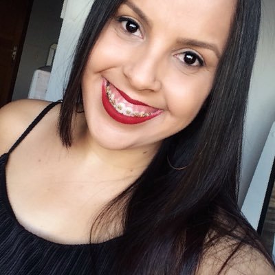 Profile Picture of Flavia Lacerda (@Flavia_Lacerdaa) on Twitter