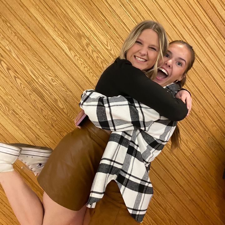 Profile Picture of carlie lohman (@carlie.lohman) on Tiktok