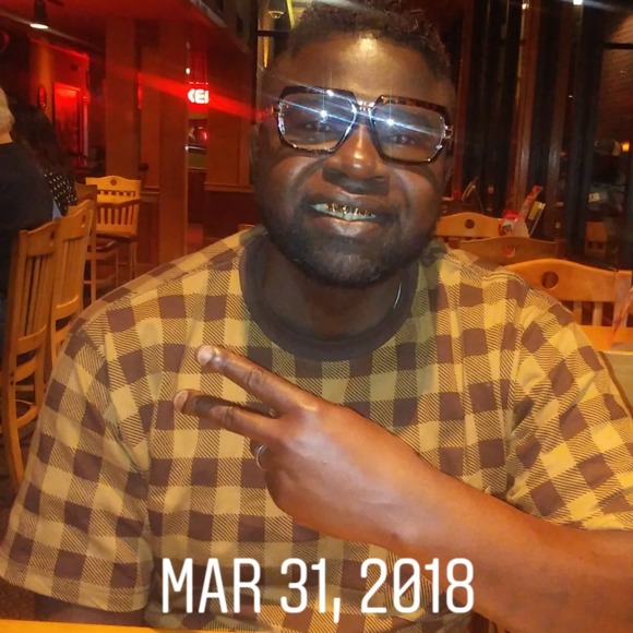 Profile Picture of Tommy Richardson (@tommyrichard697) on Poshmark