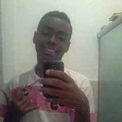 Profile Picture of Denis Ruan (@Denynhoruan) on Twitter