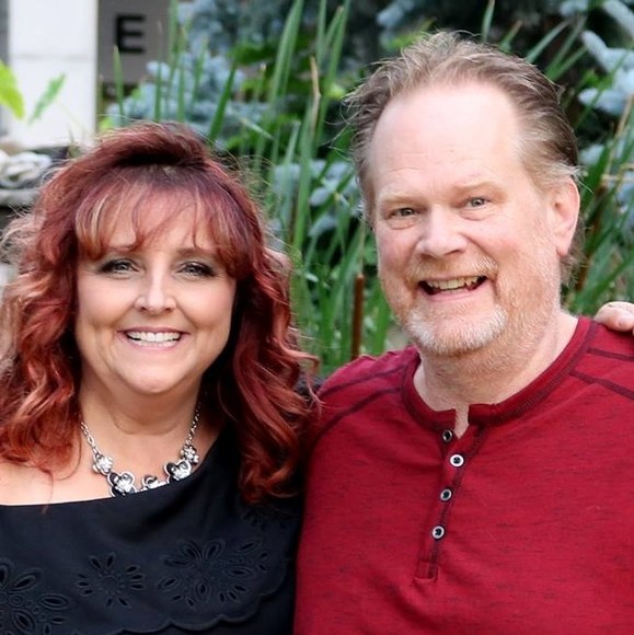 Profile Picture of Darlene Jakobsen (@jakobsens) on Poshmark