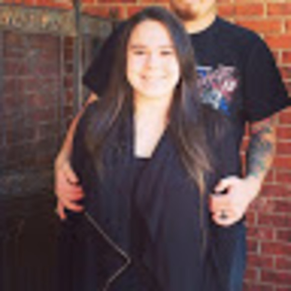 Profile Picture of Patricia Lupardus (@plupardus) on Poshmark