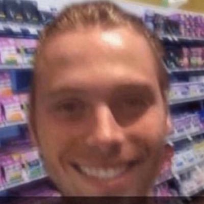 Profile Picture of Alex.engh (@EngherBanger) on Twitter