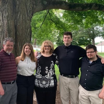 Profile Picture of Scott Oberlin (@soberlin27) on Twitter