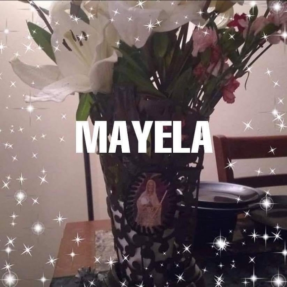 Profile Picture of Mayela Mayela (@mayelamayela) on Poshmark