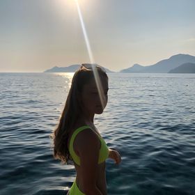 Profile Picture of Darcy Maxwell (@darcymaxwell) on Pinterest