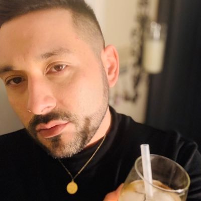 Profile Picture of Javier Buenrostro (@HoundstoothJavi) on Twitter
