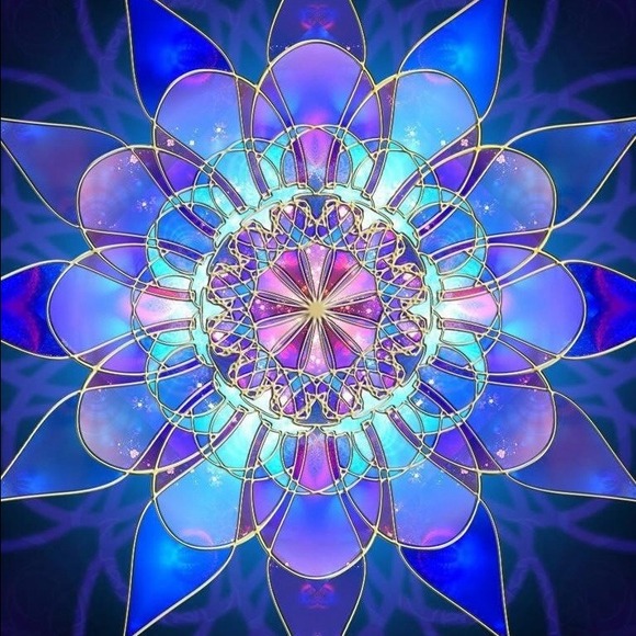 Profile Picture of Michelle Fabrey (@mfabrey) on Poshmark