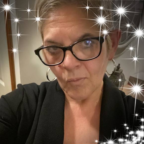 Betsy Bojko - Poshmark Profile Picture of Betsy Bojko (@bets) on Poshmark