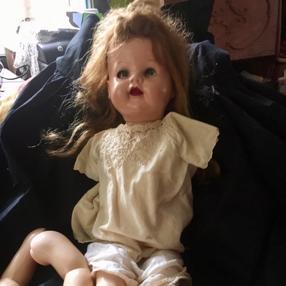 Profile Picture of Rebecca Kowalak (@rebeccamy) on Poshmark