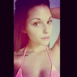 Profile Picture of Heather Lewis (@badtrickypinch) on Instagram