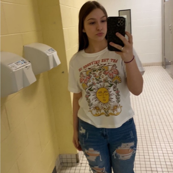 Profile Picture of Hailey Pearson (@haileypearson_0) on Poshmark