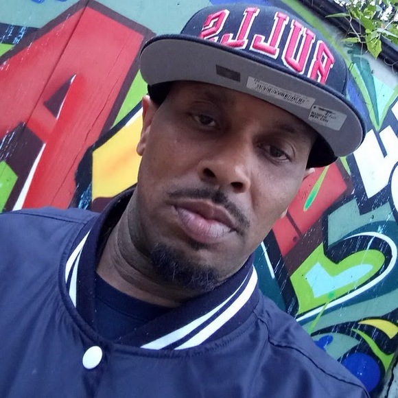 Profile Picture of James Daugherty (@wooer977) on Poshmark