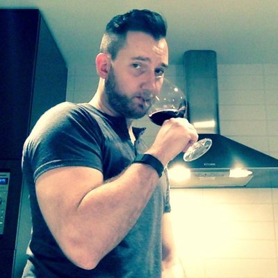 Profile Picture of Jonathan Tischer (@jonathantischer) on Twitter