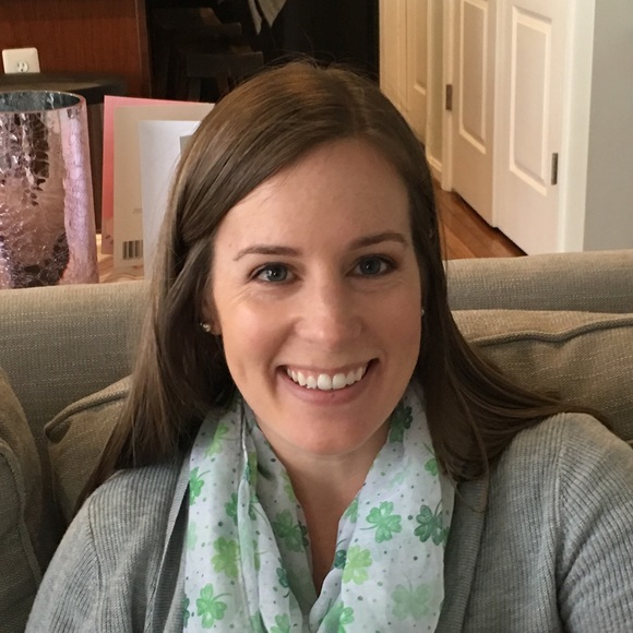 Profile Picture of Stephanie Magaha (@smagaha63) on Poshmark