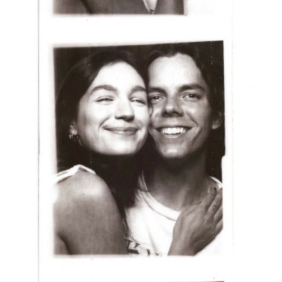 Profile Picture of Briana Esteves (@brianaesteves) on Poshmark