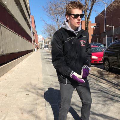 Profile Picture of Joe Sanderson (@joe_sanderson9) on Twitter