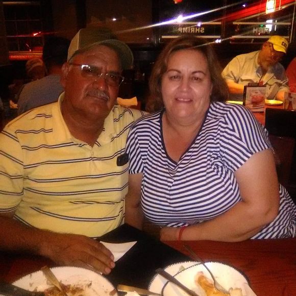 Profile Picture of Eduviges Saenz (@vickysaenz123) on Poshmark