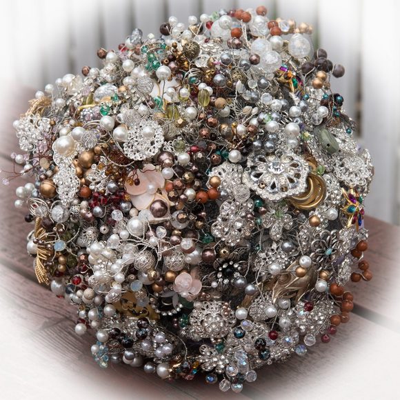 Profile Picture of Samantha Vislay (@bod0687) on Poshmark