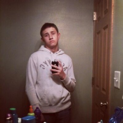 Profile Picture of Stephen Klimek (@klmkstvn) on Twitter