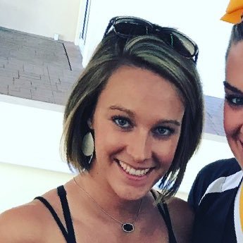 Profile Picture of Kristen Phillips (@Kris10Reg) on Twitter