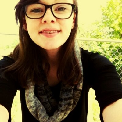 Profile Picture of Megan Jardon-Caniff (@MeggieeJay) on Twitter