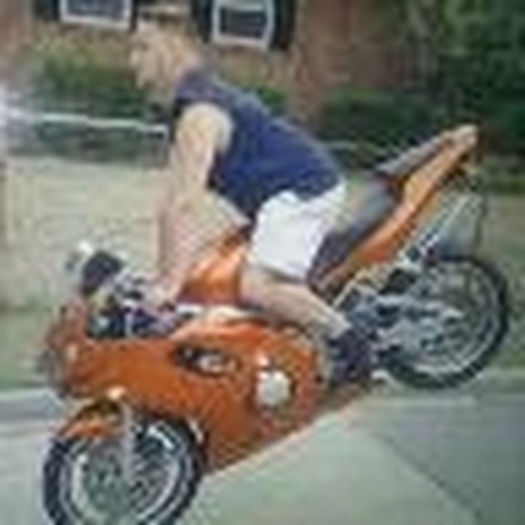 Profile Picture of Danny Randall (@djr8008) on Poshmark
