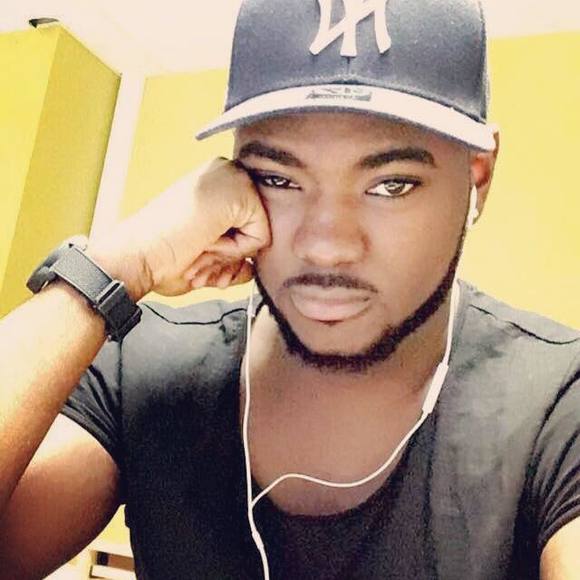Profile Picture of Ahmed Bamba (@ahmed_bamba) on Poshmark
