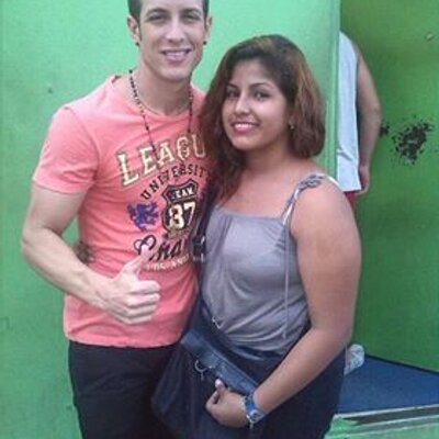 Profile Picture of ♥Pollo&Tete♥ (@FortressBrian) on Twitter