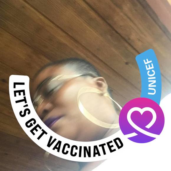 Profile Picture of Jocelyne Stjuste (@jocelynestjuste) on Poshmark