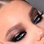 Profile Picture of 👑💄𝒯𝒶𝓉𝒾𝒶𝓃𝒶 𝒲𝑒𝓈𝓁𝑒𝓎 💄👑 (@_makeup_tttatiana) on Instagram