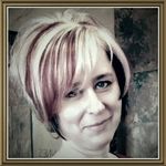 Profile Picture of Lisa Tiede-Newland (@hellorphkitty) on Instagram