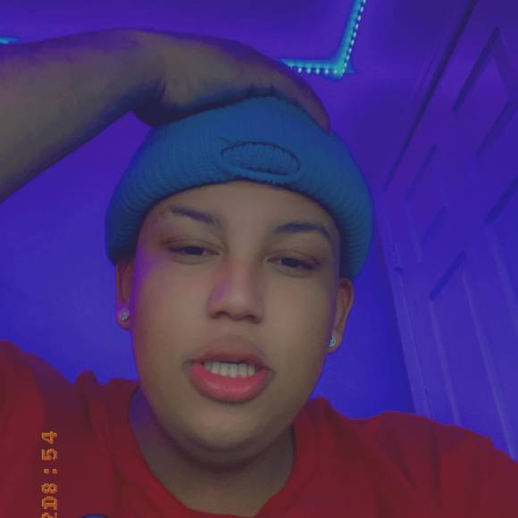 Profile Picture of Carlosjuan Noesi (@carlosjuannoesi) on Poshmark