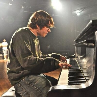 Profile Picture of Jeremy McCarthy (@thejmccarthy) on Twitter
