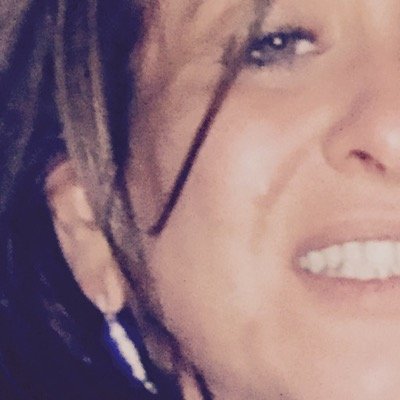Profile Picture of Lisa McLovin (@AATRHF) on Twitter