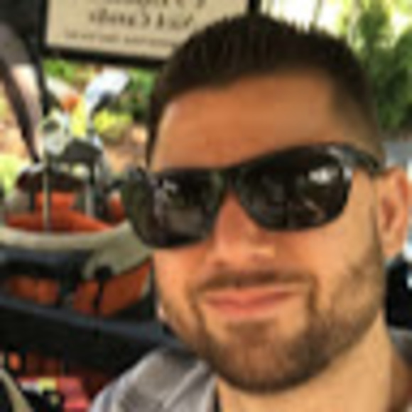 Profile Picture of Nick Carollo (@nickcarollo33) on Poshmark